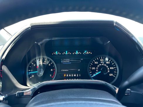 Used 2017 Ford F150 XLT w/ Equipment Group 302A Luxury AWD/4WD image 19