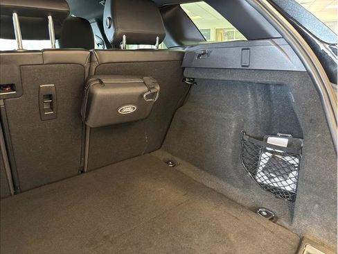 Used 2024 Land Rover Range Rover Evoque Dynamic SE image 32