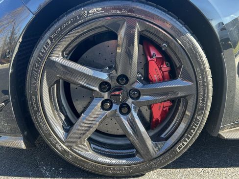 Used 2025 Chevrolet Corvette Z06 image 11