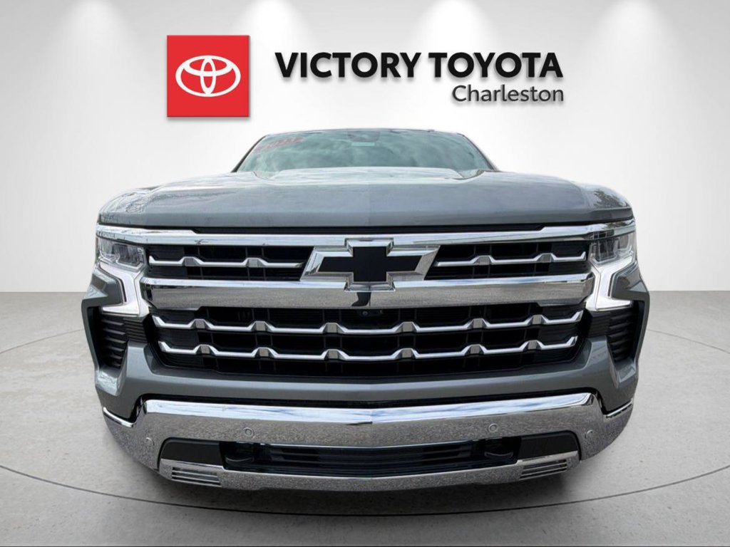 Used 2023 Chevrolet Silverado 1500 LTZ AWD/4WD image 8