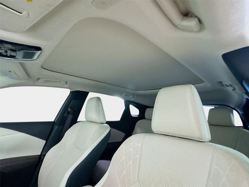 Used 2023 Lexus RX 350 FWD w/ Cold Area Package image 15