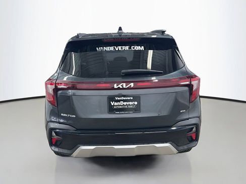 Used 2024 Kia Seltos S AWD/4WD image 8
