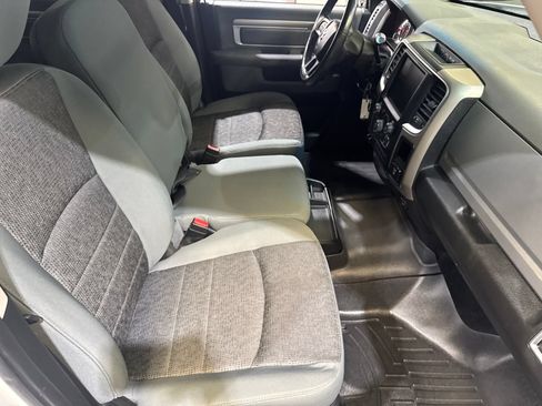 Used 2014 RAM 2500 SLT w/ Luxury Group AWD/4WD image 43