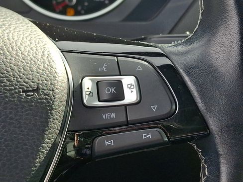 Used 2021 Volkswagen Tiguan SE R-Line image 23