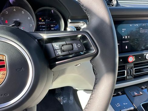 Used 2026 Porsche Macan S image 18