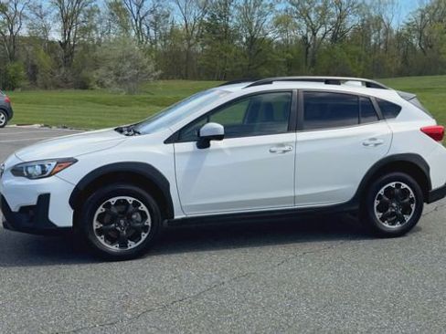 Used 2021 Subaru Crosstrek 2.0i Premium AWD/4WD image 5
