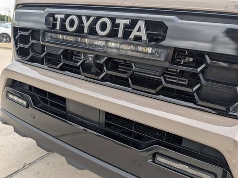 Certified 2025 Toyota Tacoma TRD Pro AWD/4WD image 37