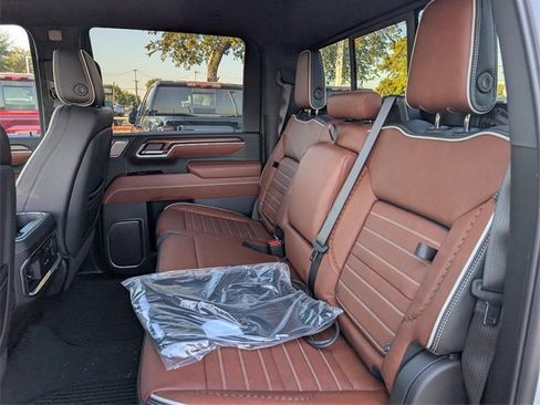 New 2026 GMC Sierra 2500 Denali Ultimate image 21