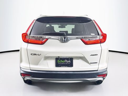 Used 2018 Honda CR-V Touring image 7