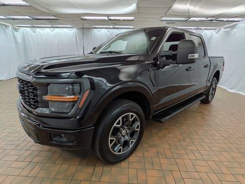 Used 2024 Ford F150 STX AWD/4WD image 3