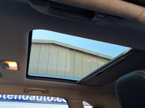 Used 2012 Kia Sorento SX w/ SX Premium Pkg image 12