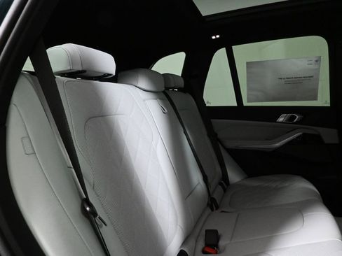 Used 2026 BMW X5 xDrive40i image 37