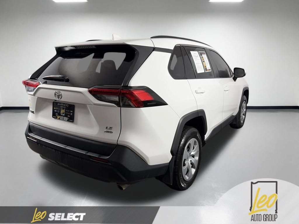 Used 2019 Toyota RAV4 LE w/ All Weather Liner Package AWD/4WD image 10