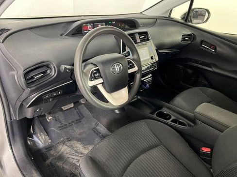 Used 2017 Toyota Prius Two w/ Prius Two Safety Plus Package image 23