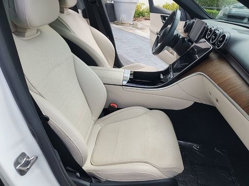 Used 2024 Mercedes-Benz C 300 Sedan image 22