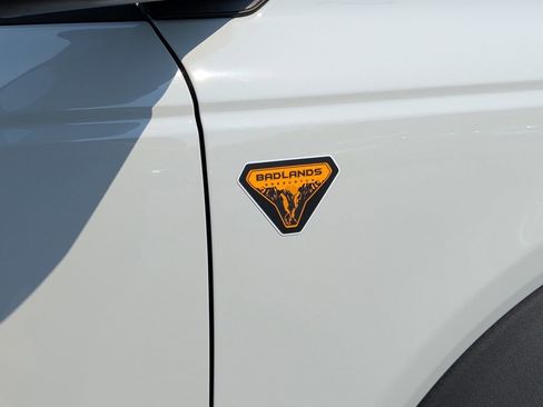 New 2026 Ford Bronco Badlands AWD/4WD image 17