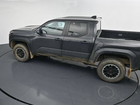 Used 2024 Toyota Tacoma TRD Off-Road AWD/4WD image 21