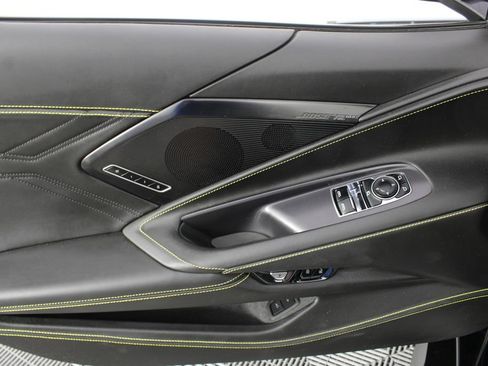 Used 2025 Chevrolet Corvette Z06 RWD image 14