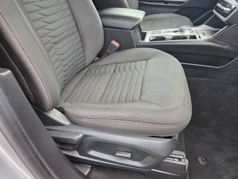 Used 2021 Ford Explorer XLT RWD image 29