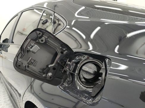 Used 2025 Toyota Camry SE image 21