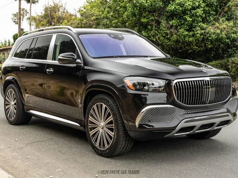 Used 2023 Mercedes-Benz Maybach GLS 600 4MATIC image 12