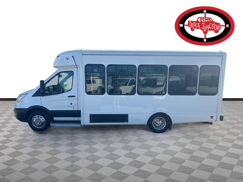 Used 2019 Ford Transit 350 156 DRW w/ Shuttle Bus Prep Package RWD image 4