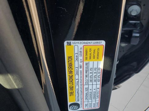 Used 2019 Cadillac XT4 Premium Luxury w/ Driver Awareness Package image 32