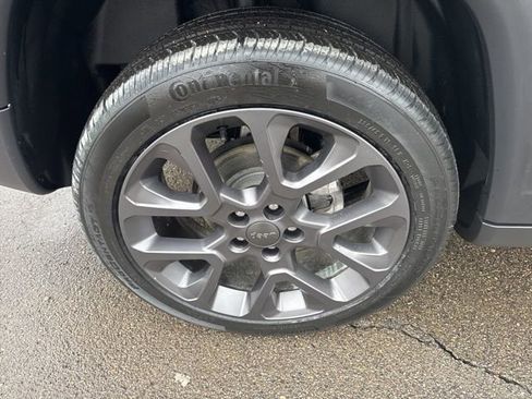 Used 2021 Jeep Compass 80th Special Edition image 25