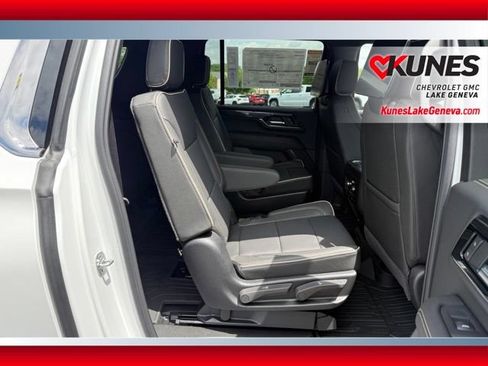 New 2026 GMC Yukon XL Elevation w/ Elevation Premium Package AWD/4WD image 20