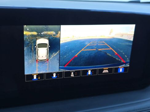 Used 2025 Buick Encore GX Sport Touring w/ Advanced Technology Package image 19