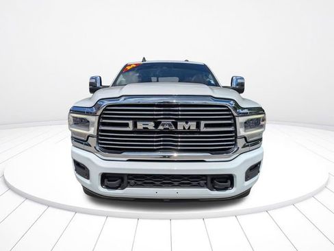Used 2024 RAM 2500 Laramie w/ Safety Group AWD/4WD image 9