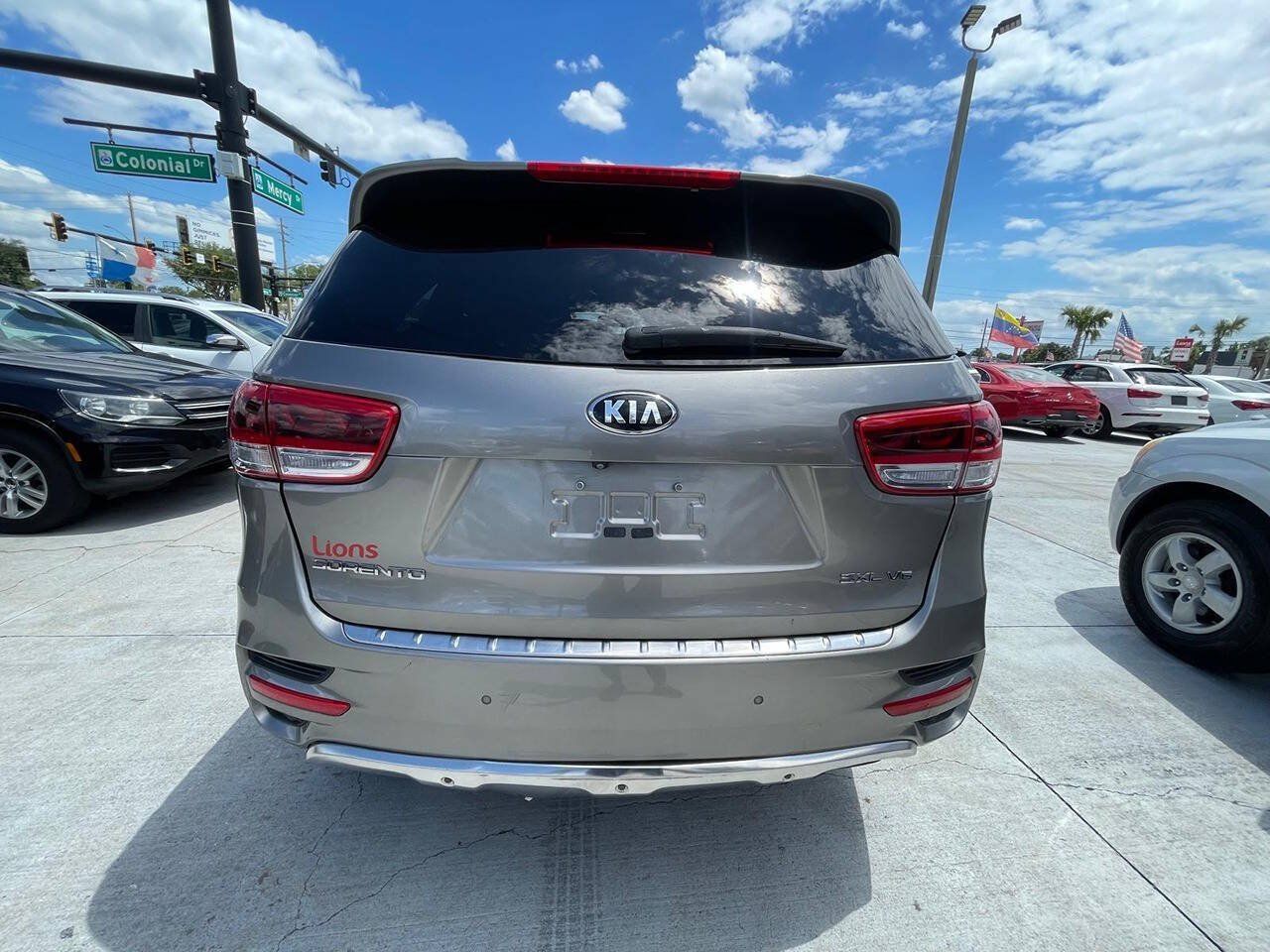 Used 2016 Kia Sorento SX AWD/4WD image 3