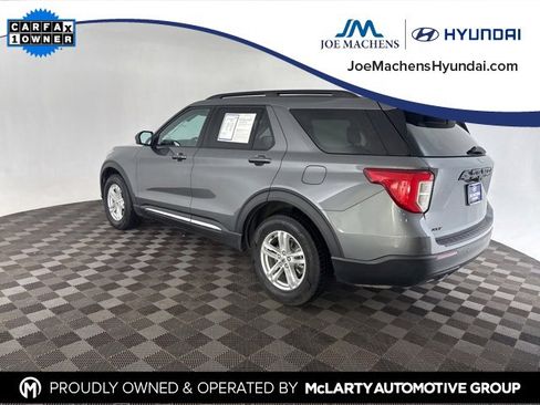 Used 2023 Ford Explorer XLT image 8