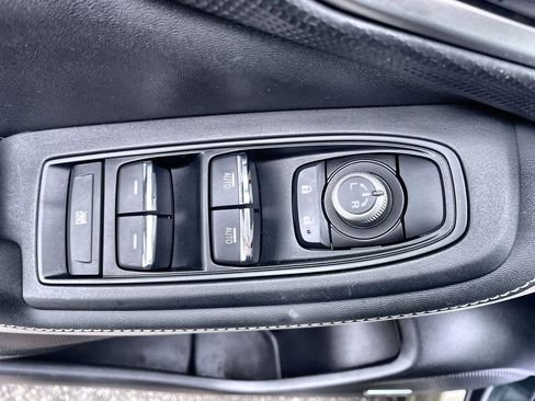 Used 2022 Subaru Forester Limited image 19