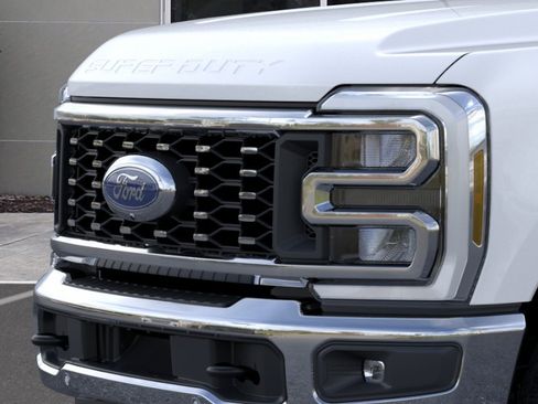 New 2026 Ford F350 Lariat w/ Lariat Ultimate Package AWD/4WD image 17