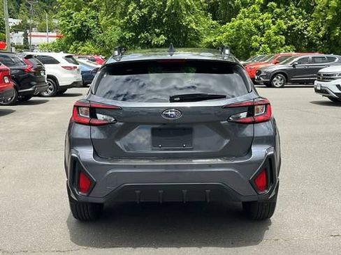 Used 2024 Subaru Crosstrek 2.5i Limited AWD/4WD image 5