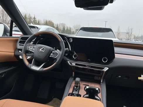 New 2026 Lexus RX 350h image 10