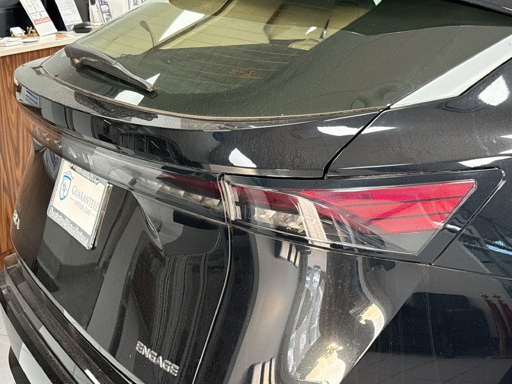 Used 2023 Nissan Ariya FWD image 13