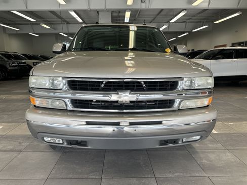 Used 2004 Chevrolet Suburban LT w/ Preferred Equipment Group image 17