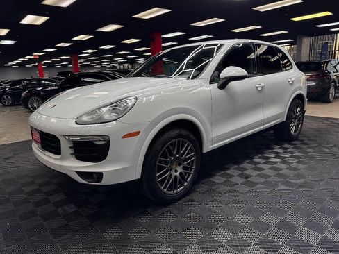 Used 2018 Porsche Cayenne image 7