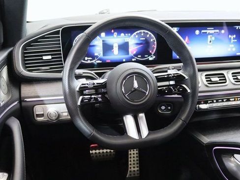 Certified 2025 Mercedes-Benz GLS 450 4MATIC image 22