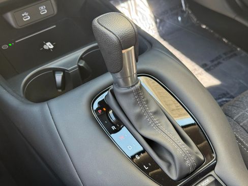 Used 2026 Honda HR-V LX image 28