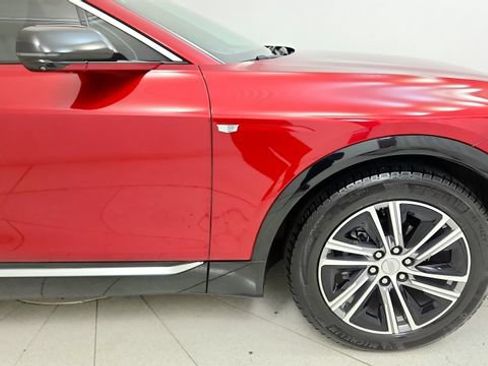 Used 2024 Cadillac Lyriq Luxury AWD/4WD image 21