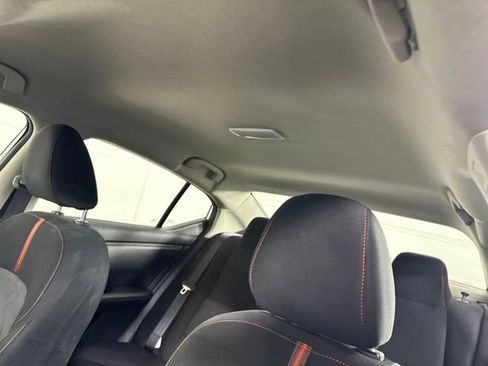 Used 2025 Nissan Sentra SR image 12