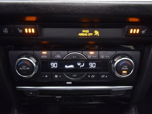 Used 2017 MAZDA MAZDA6 Grand Touring image 32