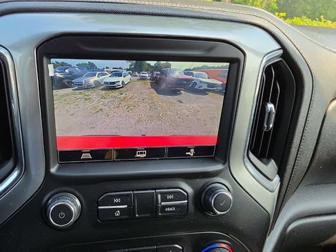 Used 2021 Chevrolet Silverado 1500 LT Trail Boss w/ Convenience Package II AWD/4WD image 8