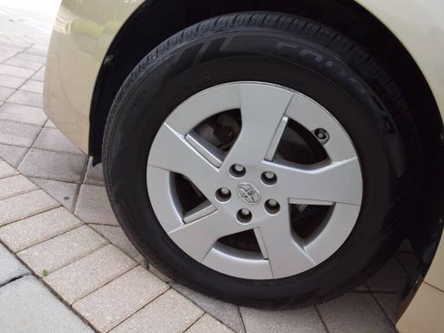 Used 2010 Toyota Prius FWD image 83