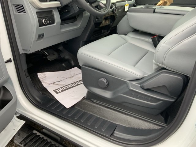 New 2025 Ford F350 XL w/ XL Chrome Package AWD/4WD image 12