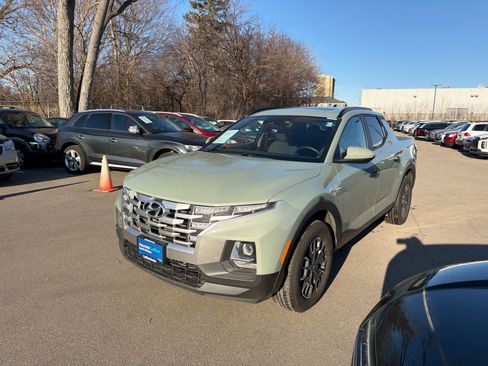 Used 2022 Hyundai Santa Cruz SEL w/ Activity Package image 4