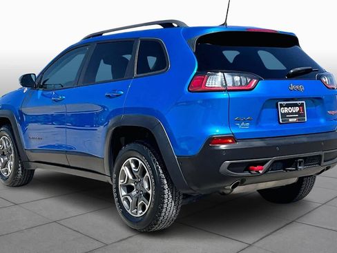 Used 2021 Jeep Cherokee Trailhawk w/ Technology Group image 11